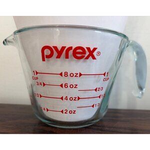NWT Pyrex 1-Cup Glass Measuring Cup Essentials With Red Graduation Markings